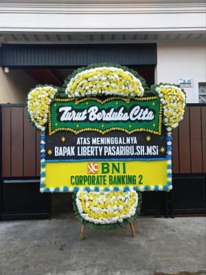 Papan Bunga Duka di Sukorambi